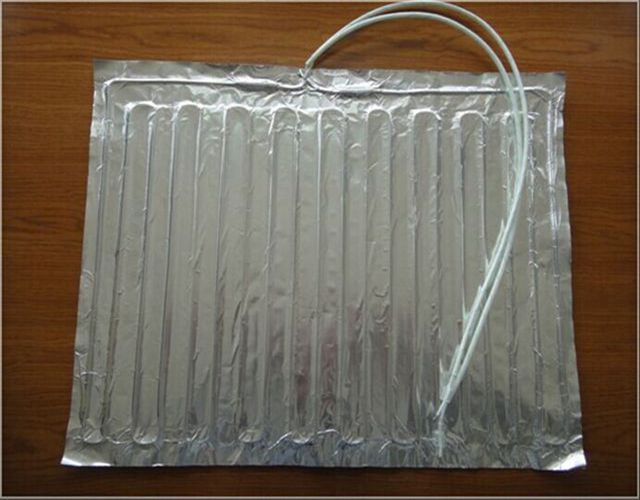 double sides adhesive aluminum foil mat.jpg